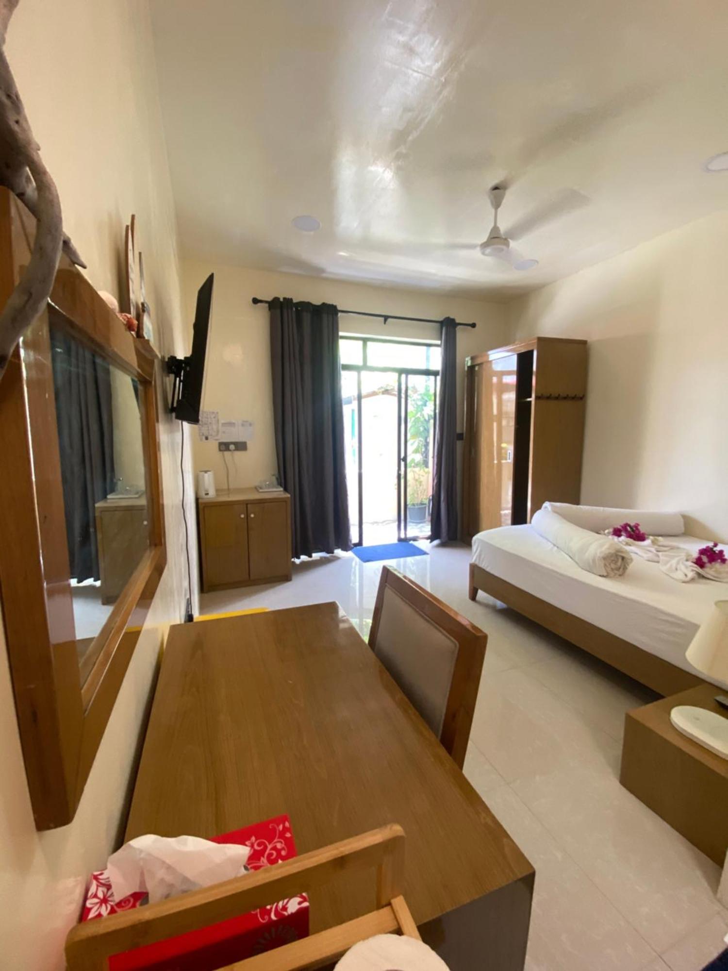 Maavaharu Guest House 心玛芙市 外观 照片